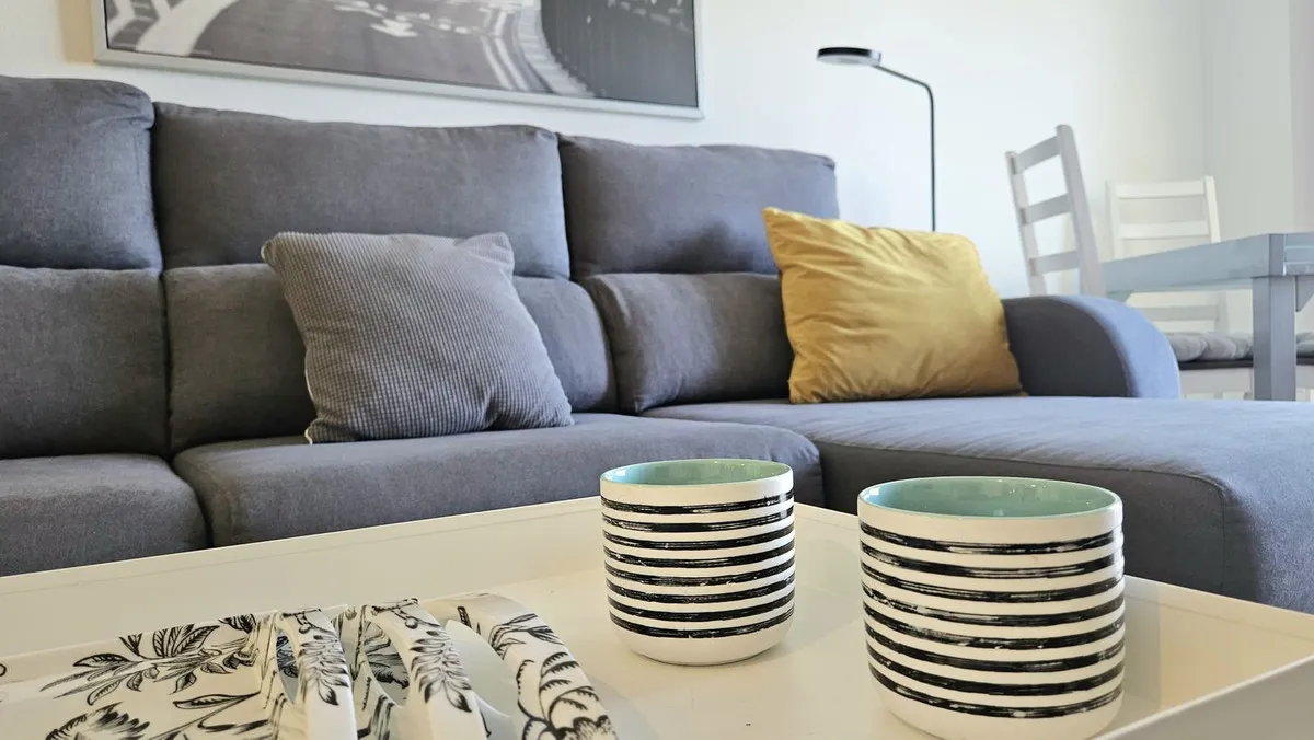 ee9174d1-b53c-410c-a754-ed32d73f5b44