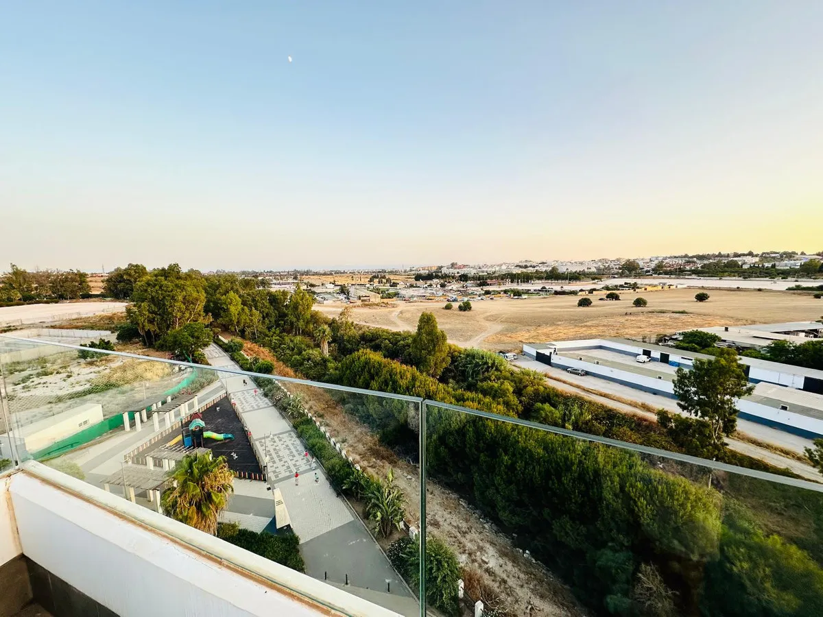 58af385e-b428-42b1-8b7b-f78d00528955