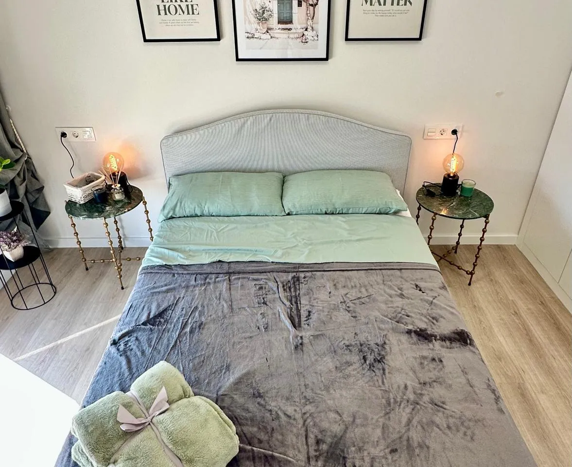 82c6fb6d-8586-4170-a6e8-f896c4be08fb