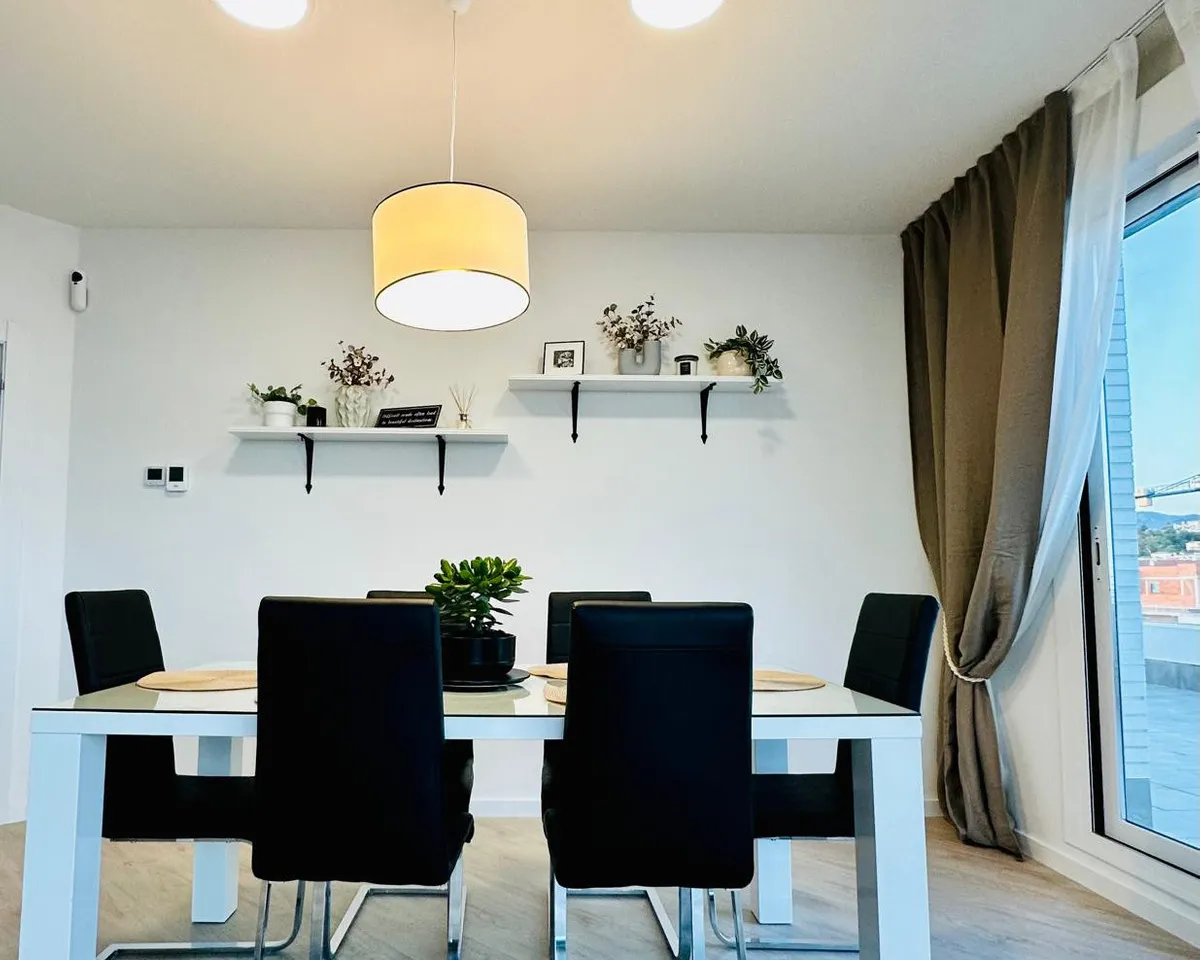 dca415ae-8a55-4790-aab3-de3e8f543bd3