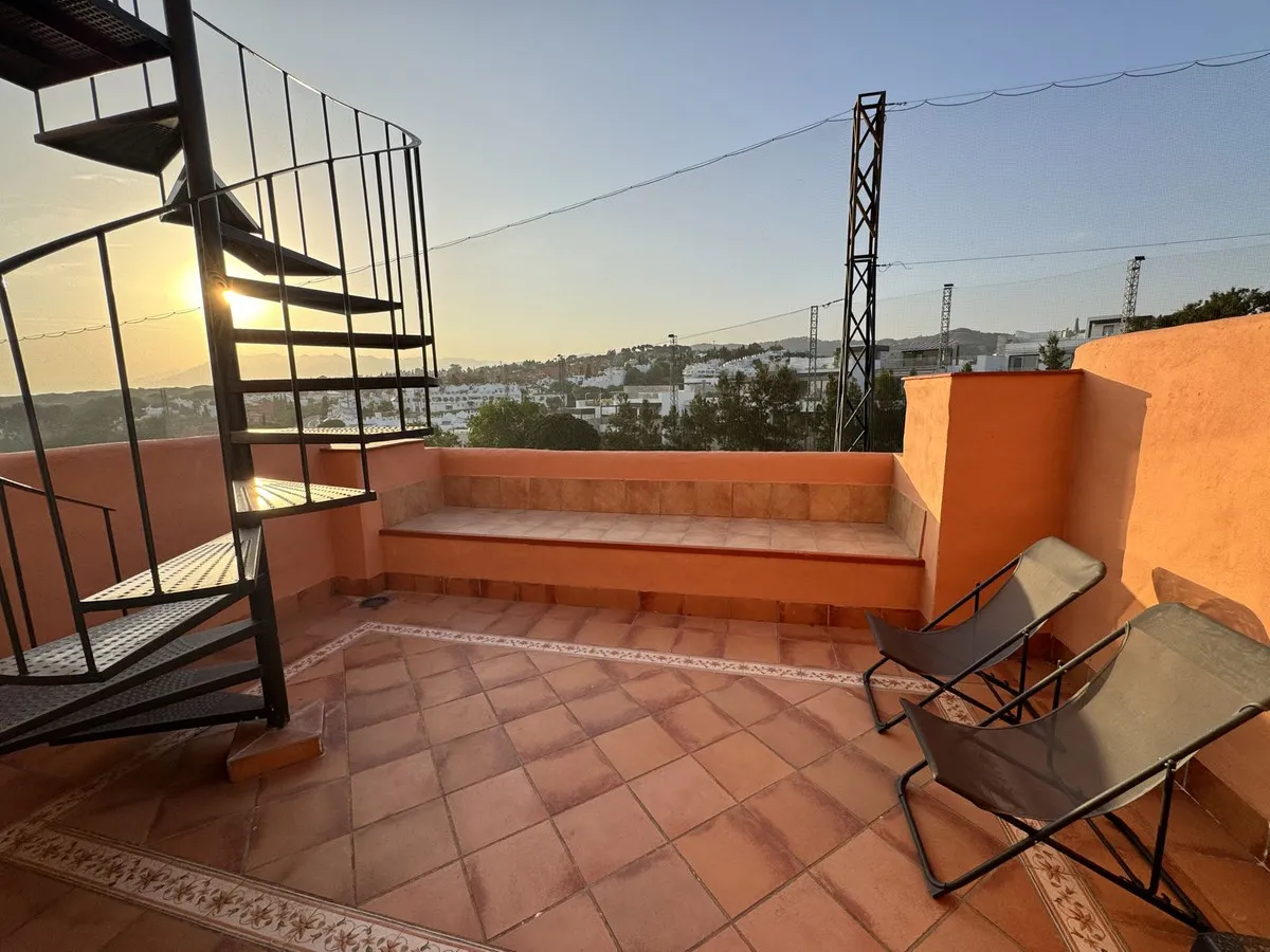 01965624-9d81-449e-ae7f-7fd080cbe52b