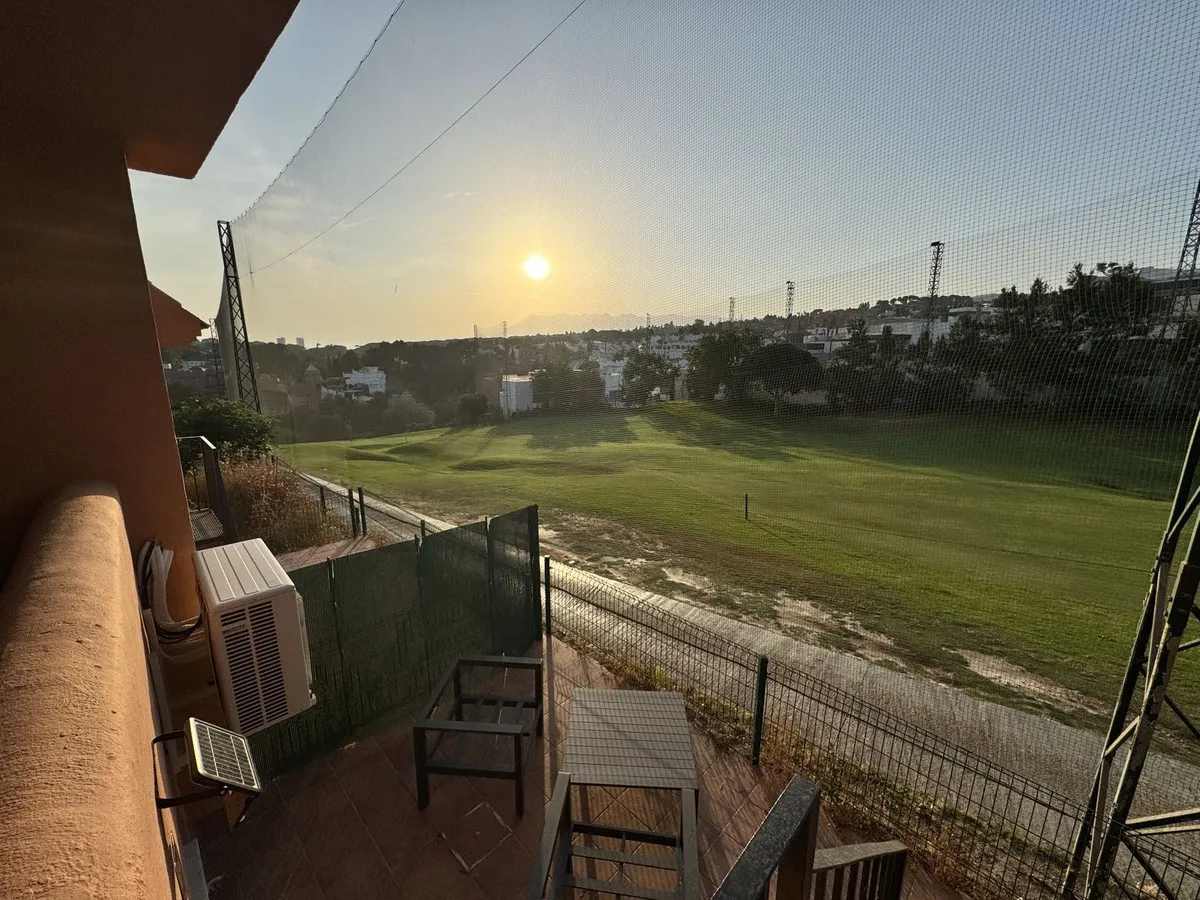 c8a0fc45-d628-43ea-8f27-7b6a28441924