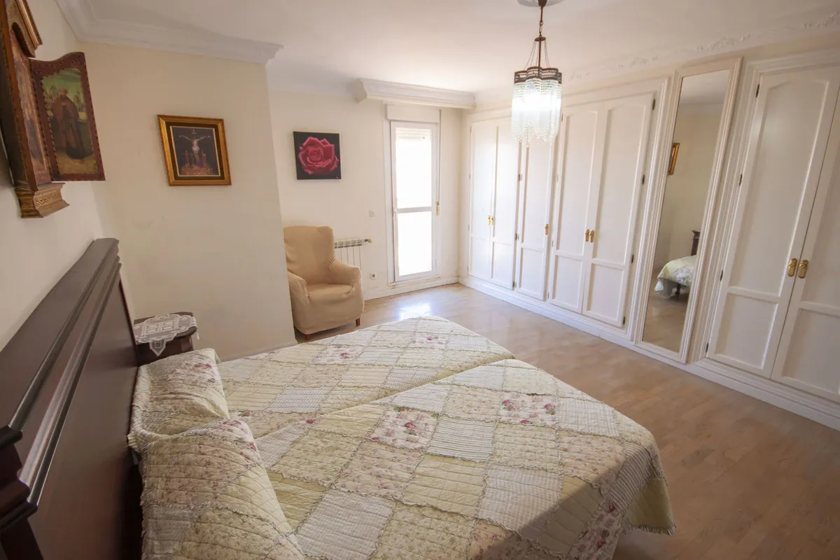 a28506f6-82e5-488c-ab20-ce5c4c964953