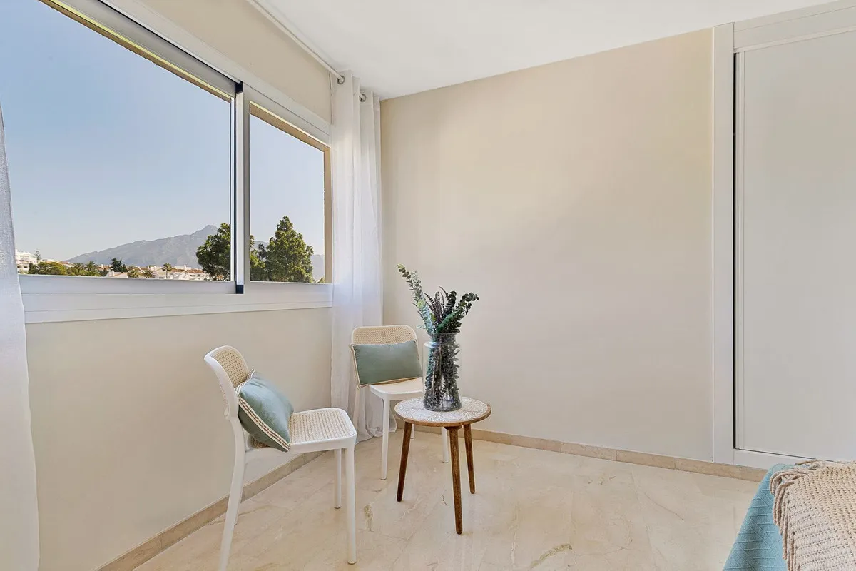 7ee161d5-e912-4a6e-93d3-b991c3c9539f