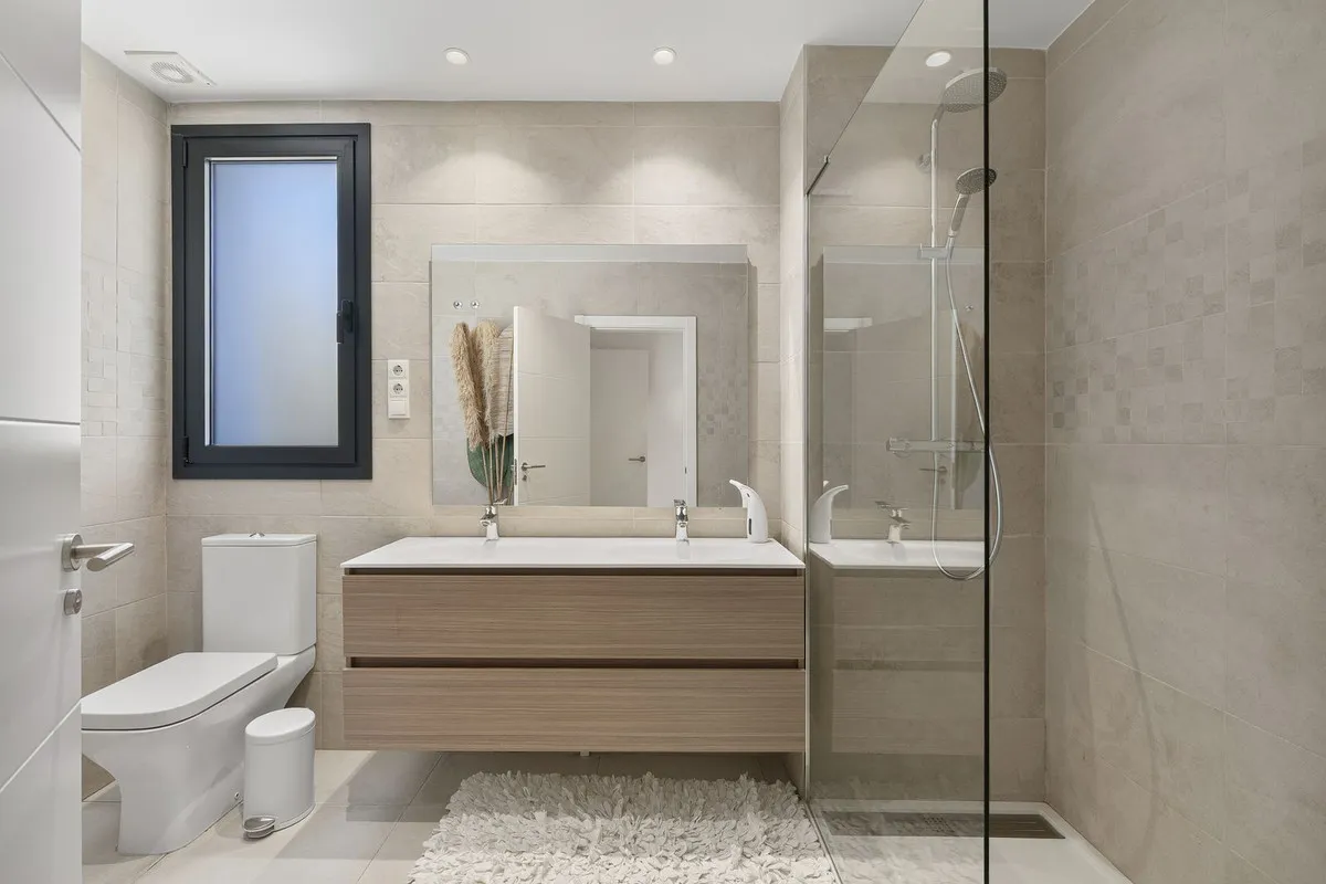 54047a0b-b807-49eb-a69c-10cf03cfa148