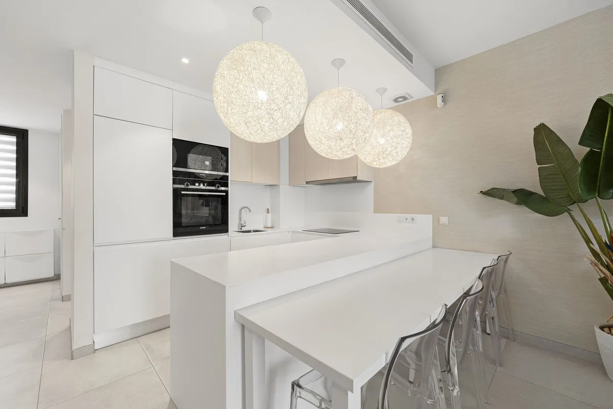 ce6461d5-8d7e-421a-b7b5-90b07c57f416