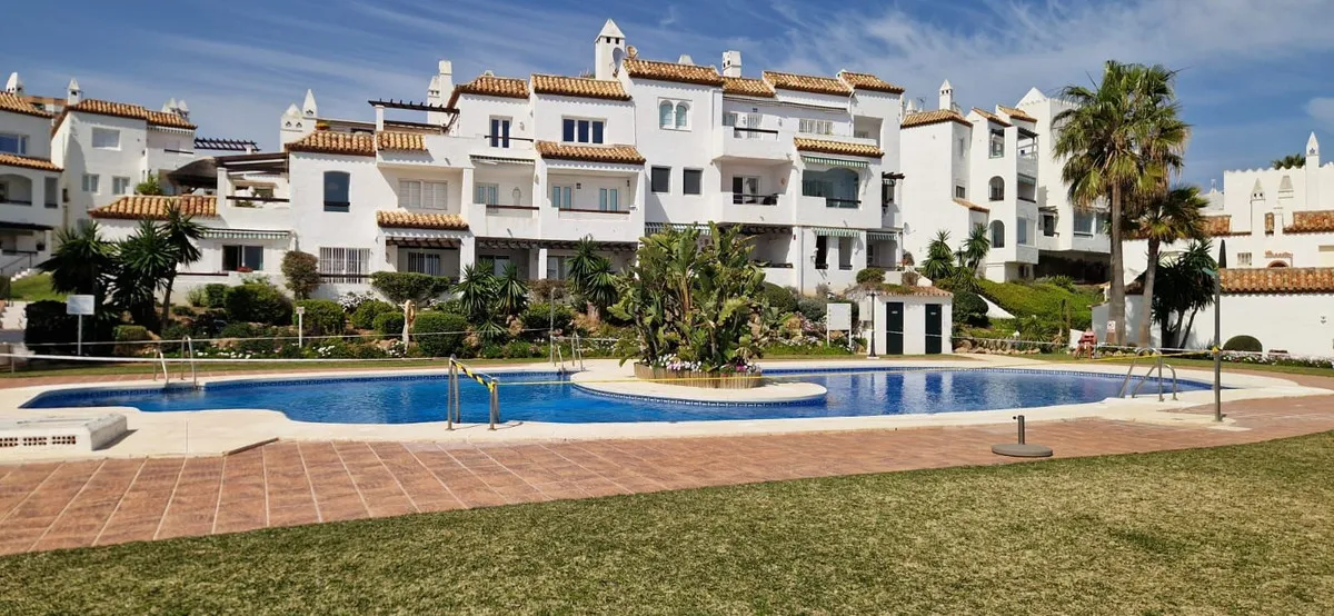 cfab42c2-511b-4dcb-8cd4-c46d98586497