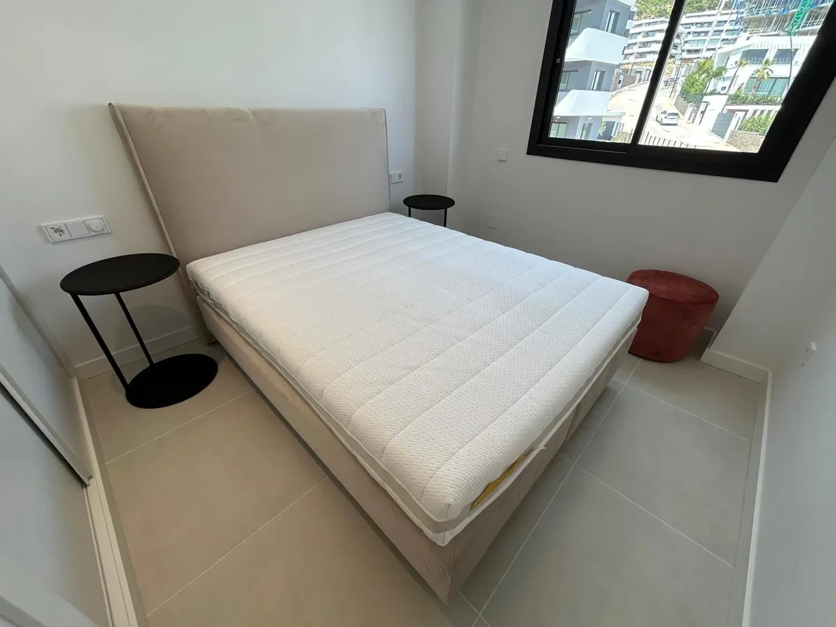 f11749ae-2dd9-45a3-a70c-5234101f4ee2