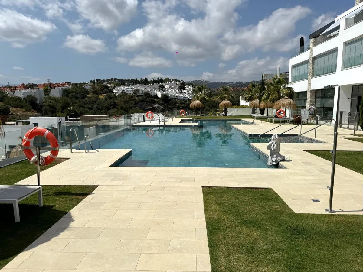 e4f6ab80-c7c5-4c64-9a37-8ff0e84ddce7