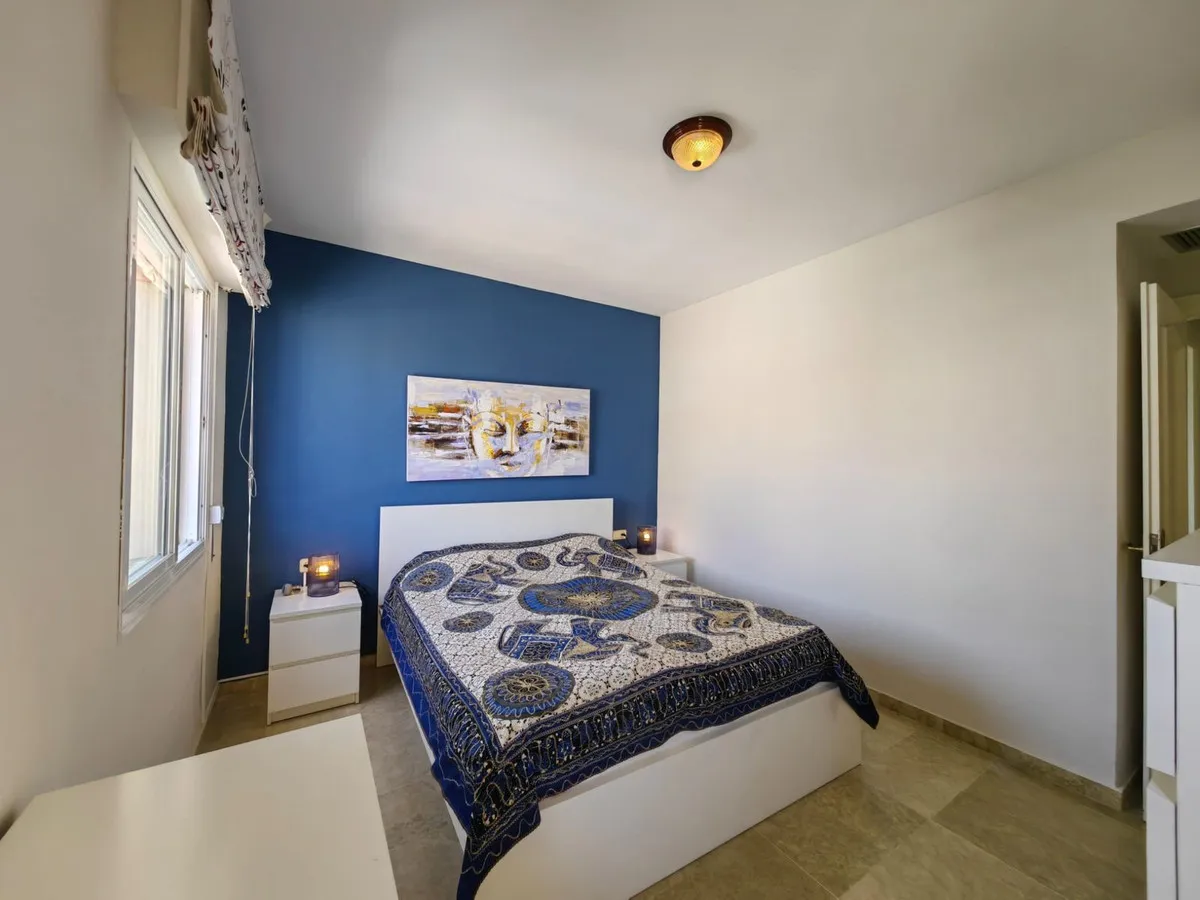 719d02e4-4922-4d10-b0eb-6683bbfcf146