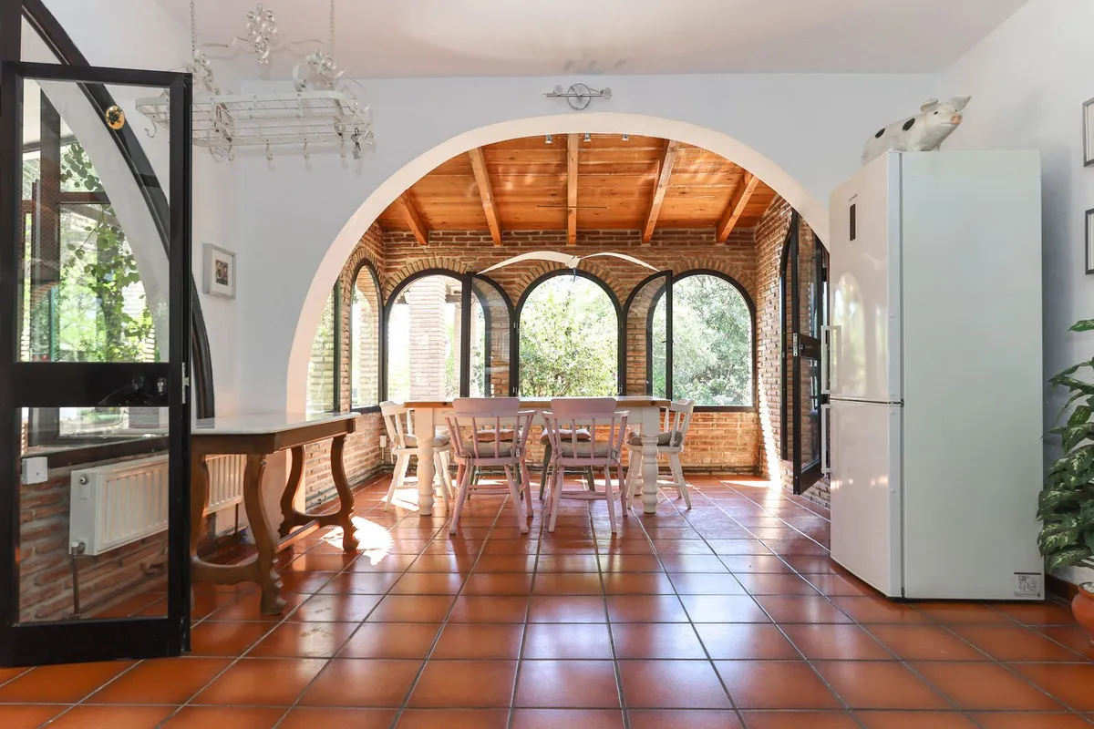 1a2adc3a-698f-4800-829e-618a1d292b02