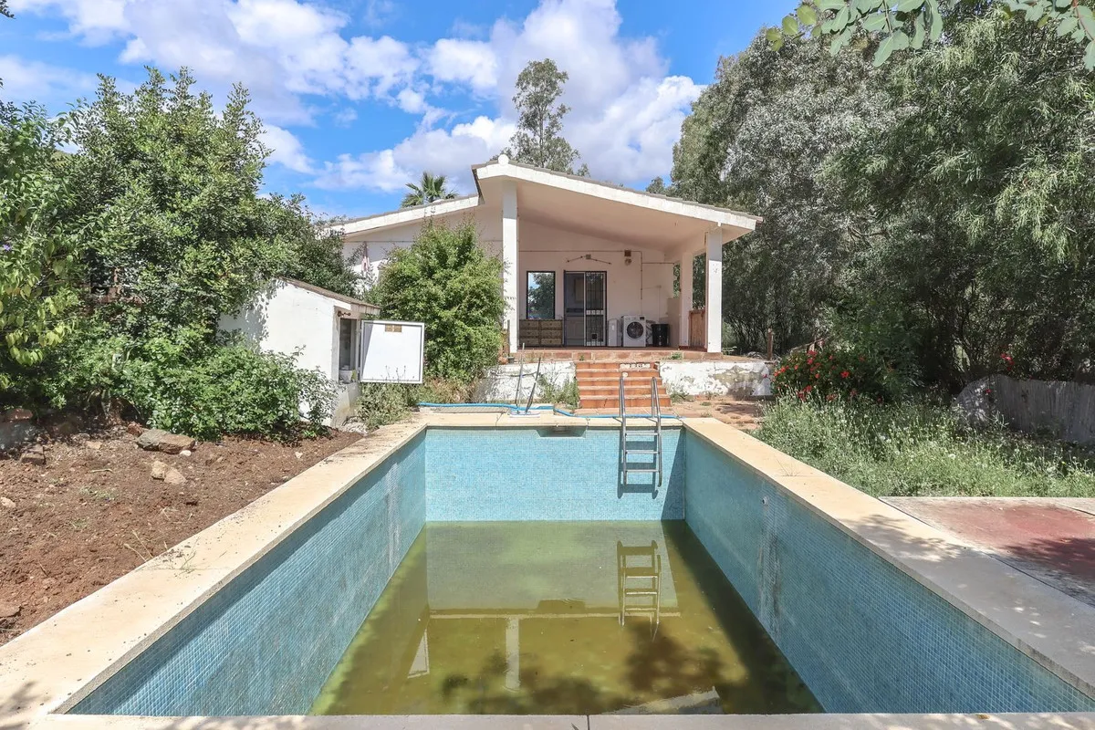 287490a3-465d-42a0-b9b7-9b87d497513e