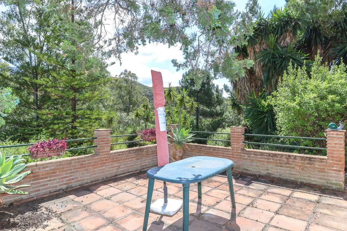 70624930-ed5d-4b31-90ed-2292c4ad4a2e