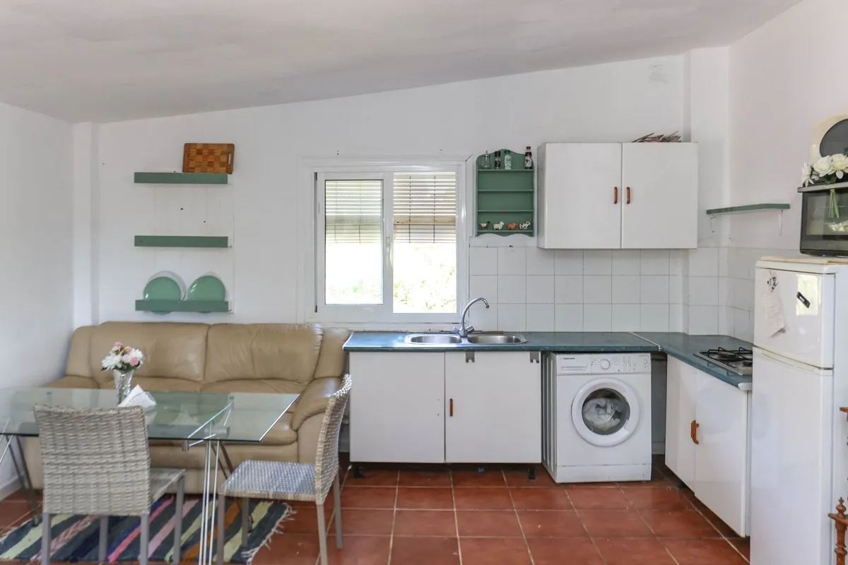 ec342689-6208-4036-b27e-7fe389848fe2