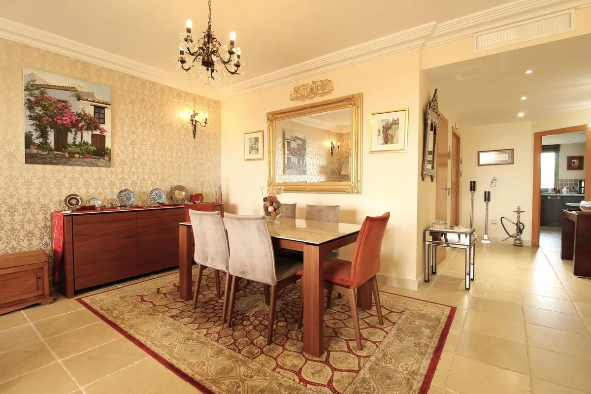 06934cd6-264e-47fb-877c-628c67fc4c93