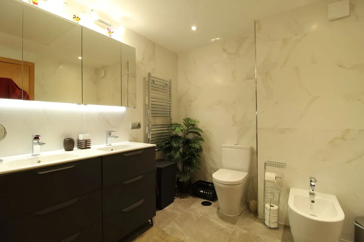 937c8736-2542-4bdf-8058-32550a429c35