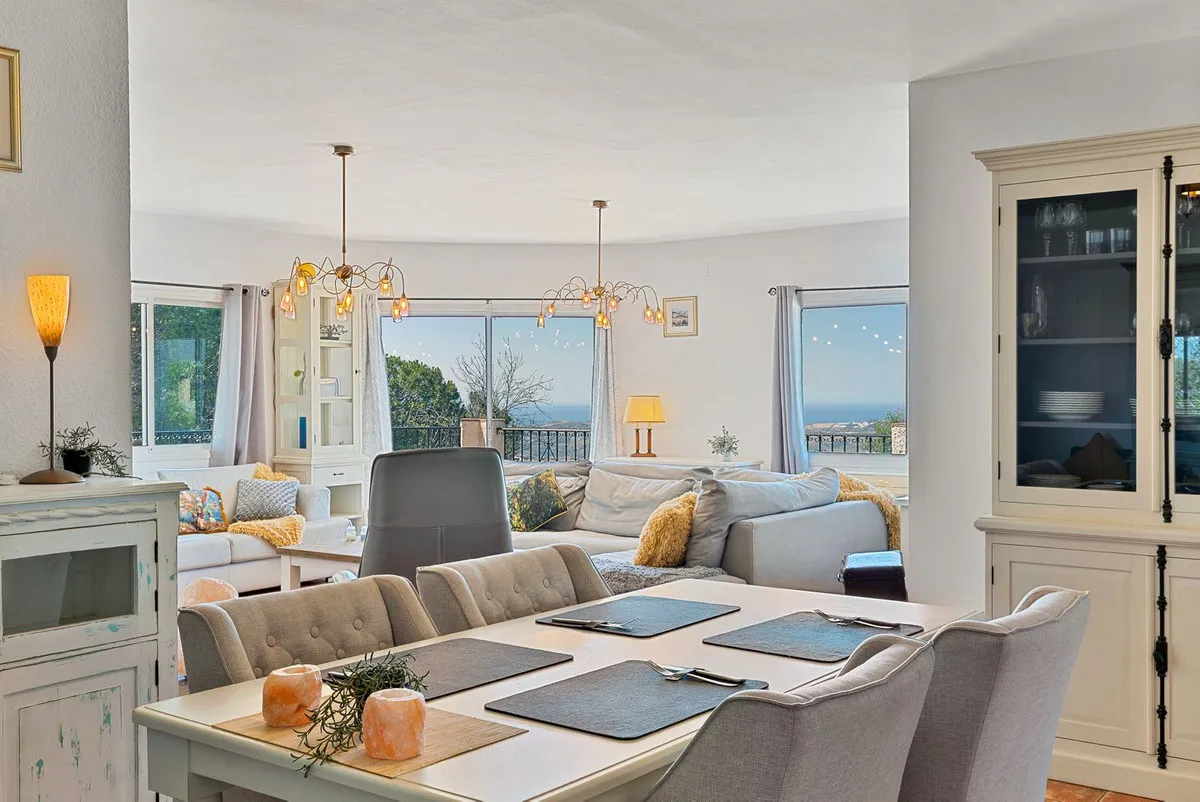 52caeda1-e916-45ec-8fce-a807bd9f17a8