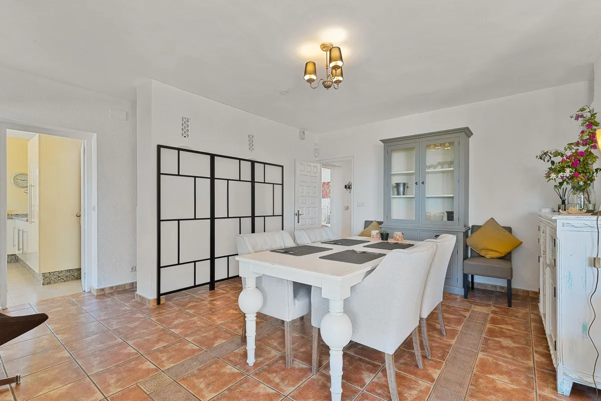 592b3a92-3d8e-484a-b24c-15d2be14f31a