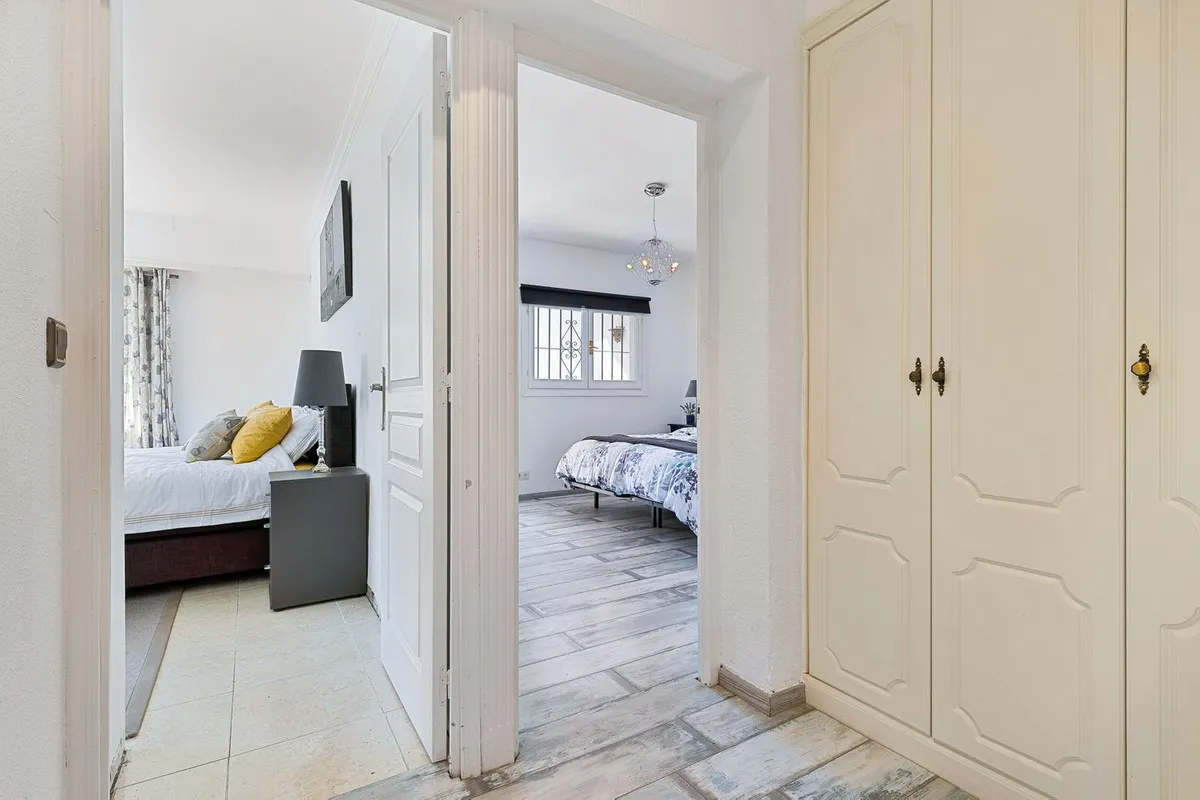 ca3da04d-a98a-4741-a1a1-0dd9c02a7488