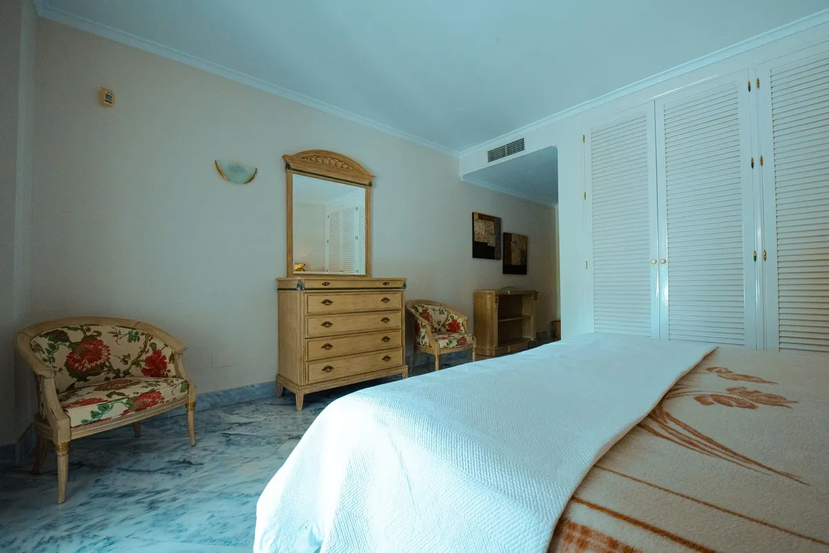 0f4c31ec-54ff-4995-8717-ba0d6c2b5420