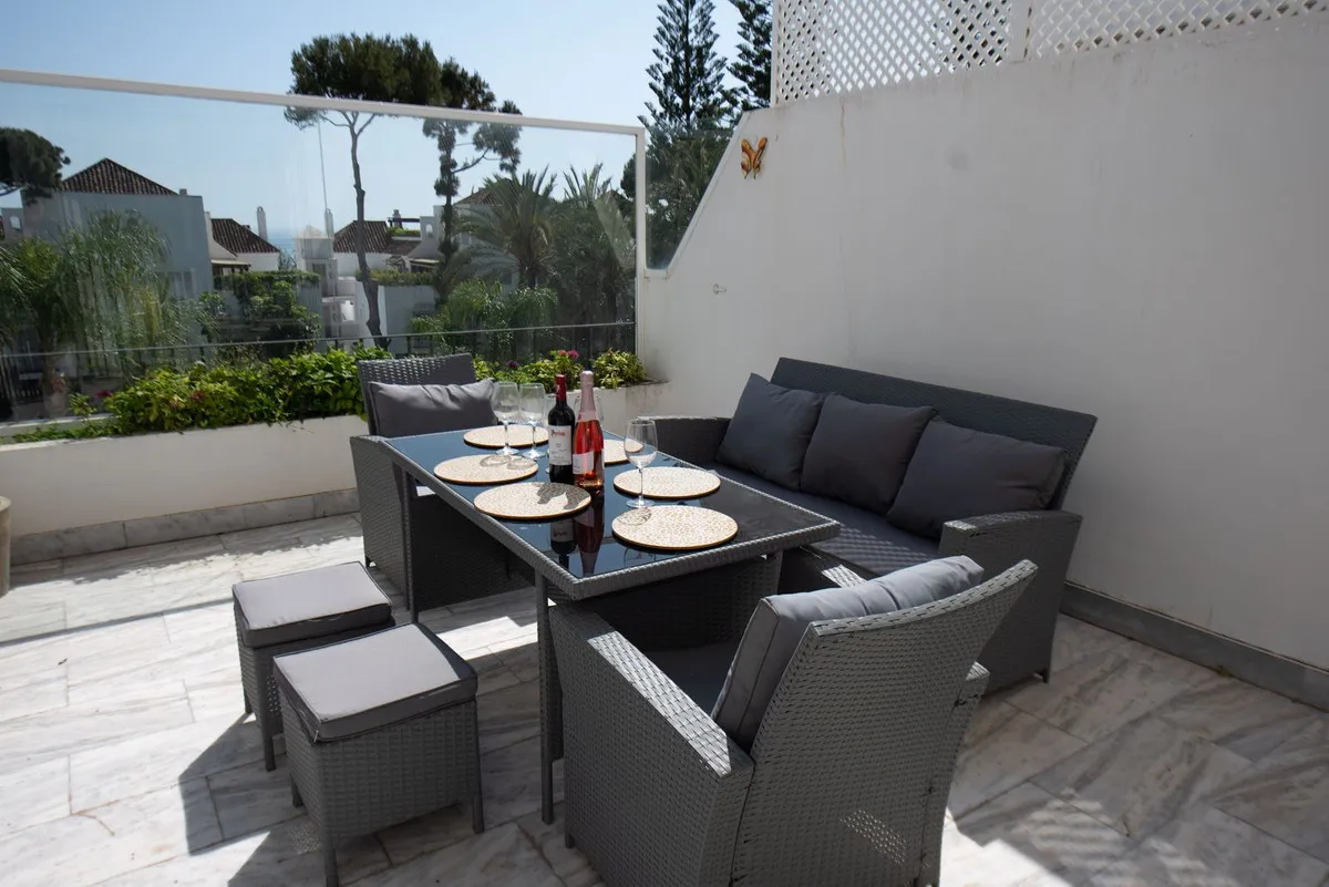 da4e424e-04ff-4eee-bce2-6bc315c0a073