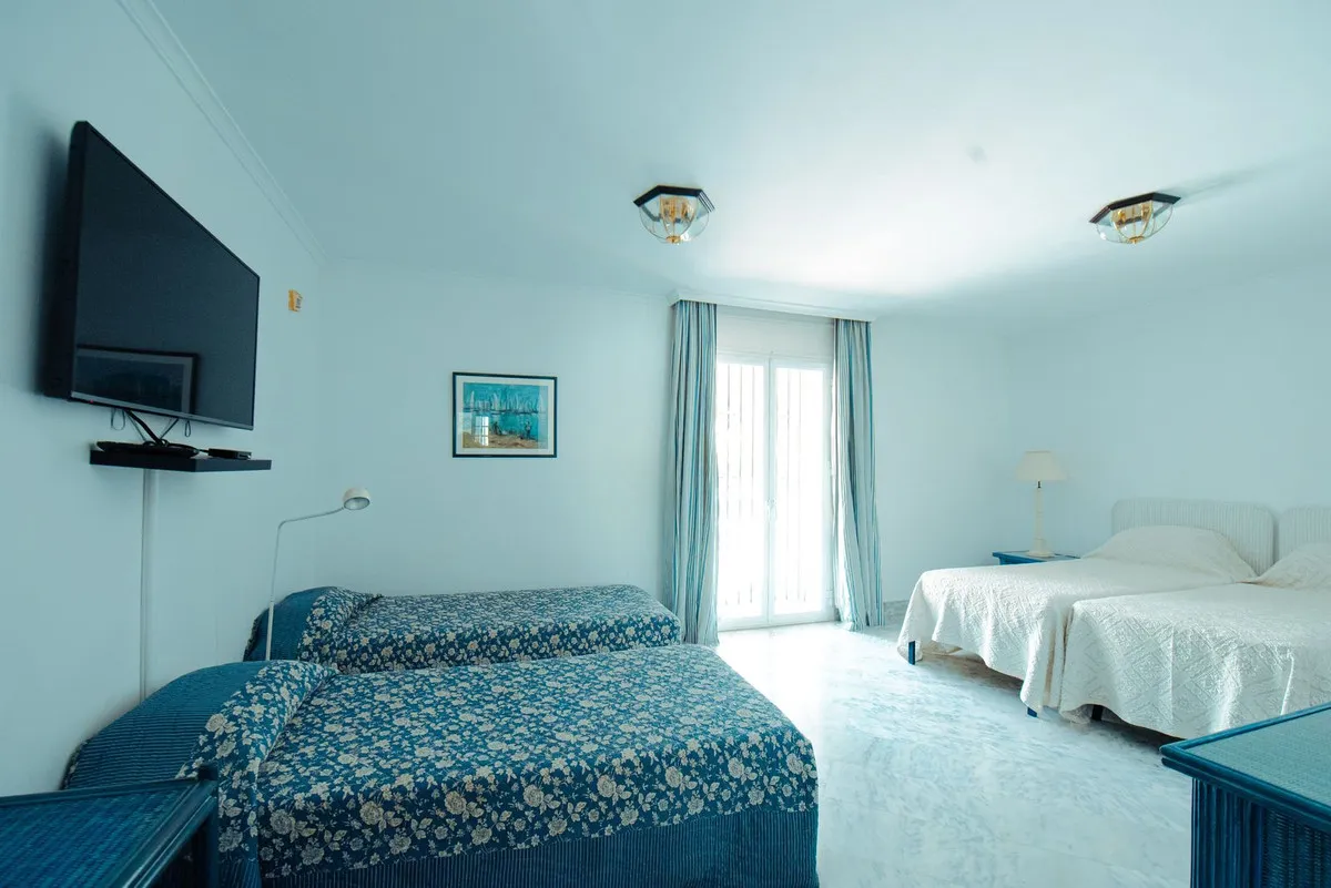 eb05aeed-af54-4ba8-9b29-c0154383ac2b