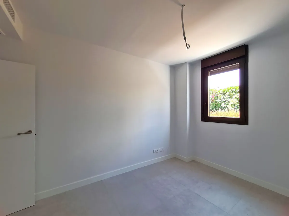 b433dfb6-548d-4577-bb64-e43c4c84c84d