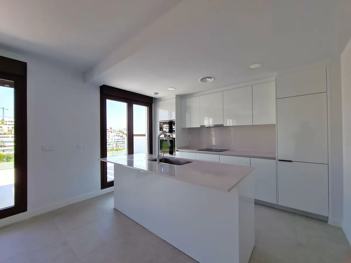 dc11d2bb-e972-417d-a381-66c1b9703f62