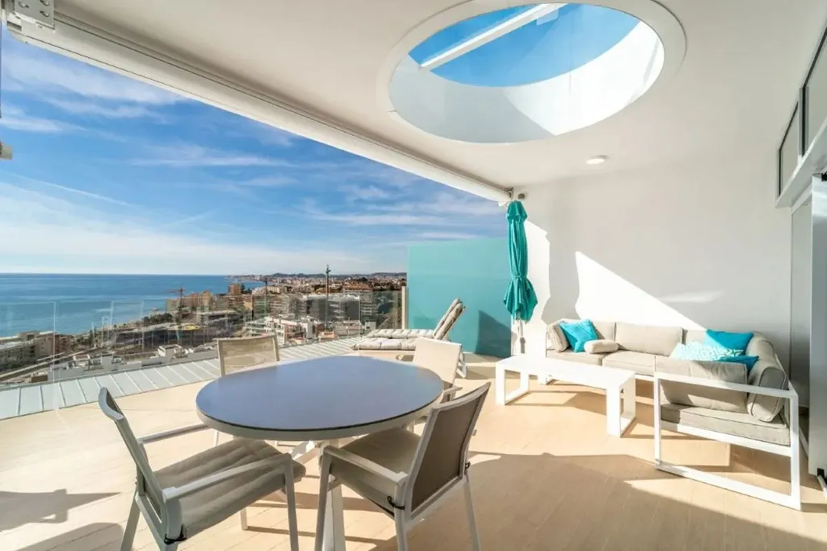 93092dfd-6fdf-469e-b4f1-e274acb86cc8