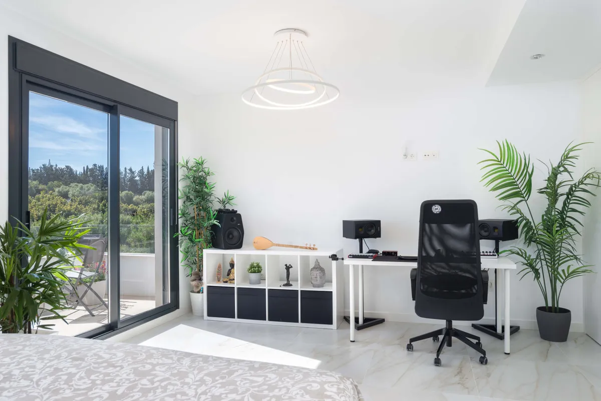 fd94efc5-4f09-4f98-9f70-ea84ede13602