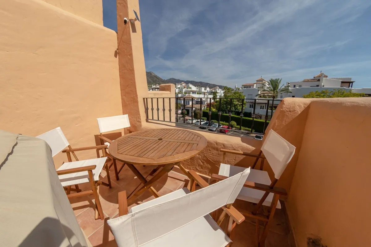 3b46d2a9-6f4e-4329-bd3b-be841d964a47