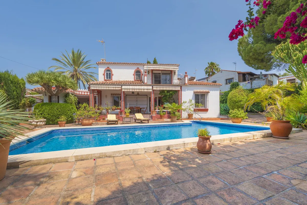 230dcf63-f49d-4f19-93da-b8eb1a793eb6