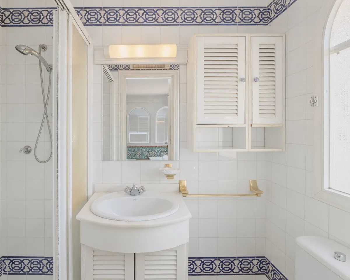 69546336-34ee-4bb4-b12c-ea7baf52fa09