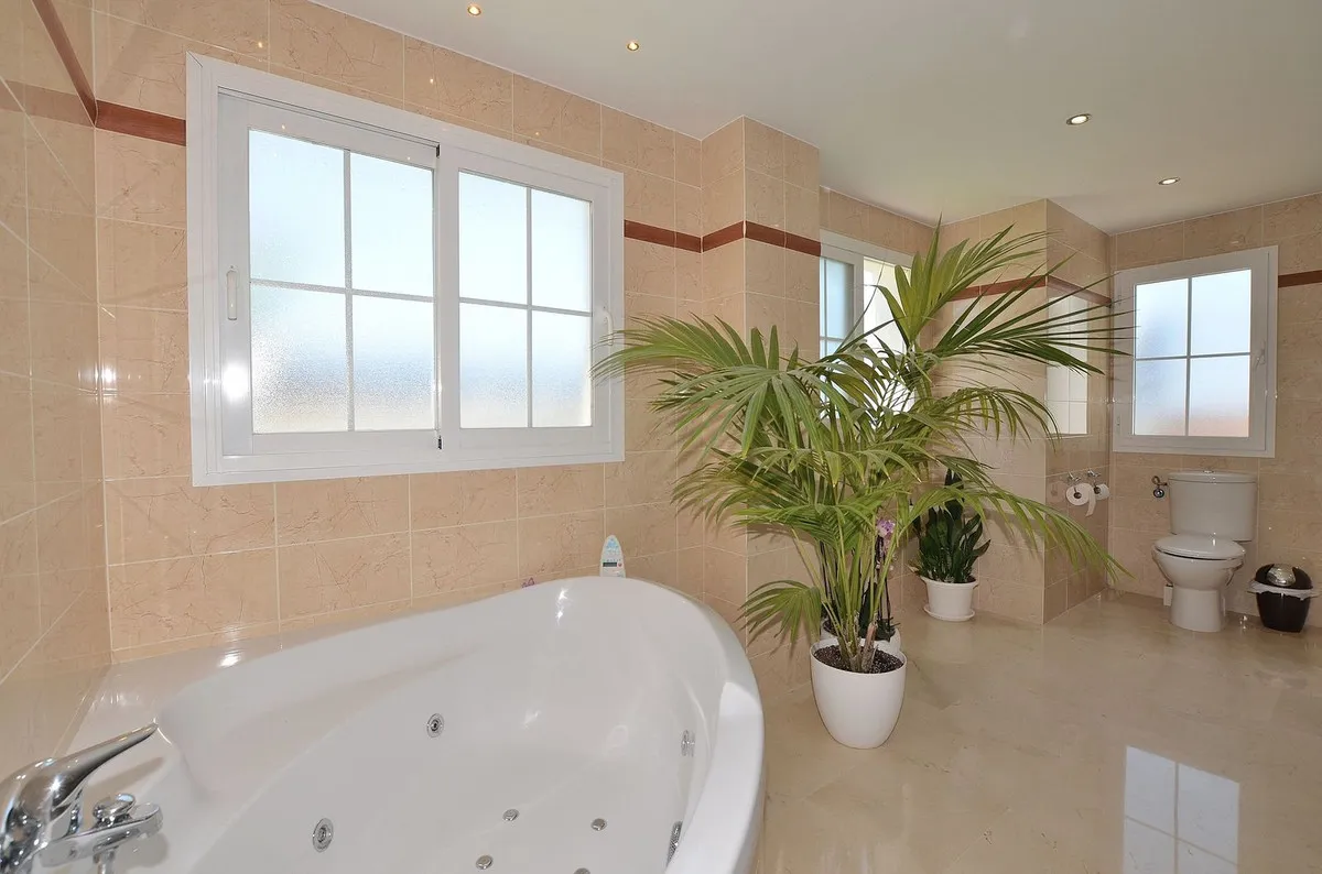 0f55467a-53c7-42b7-917d-a0c4b417c46d