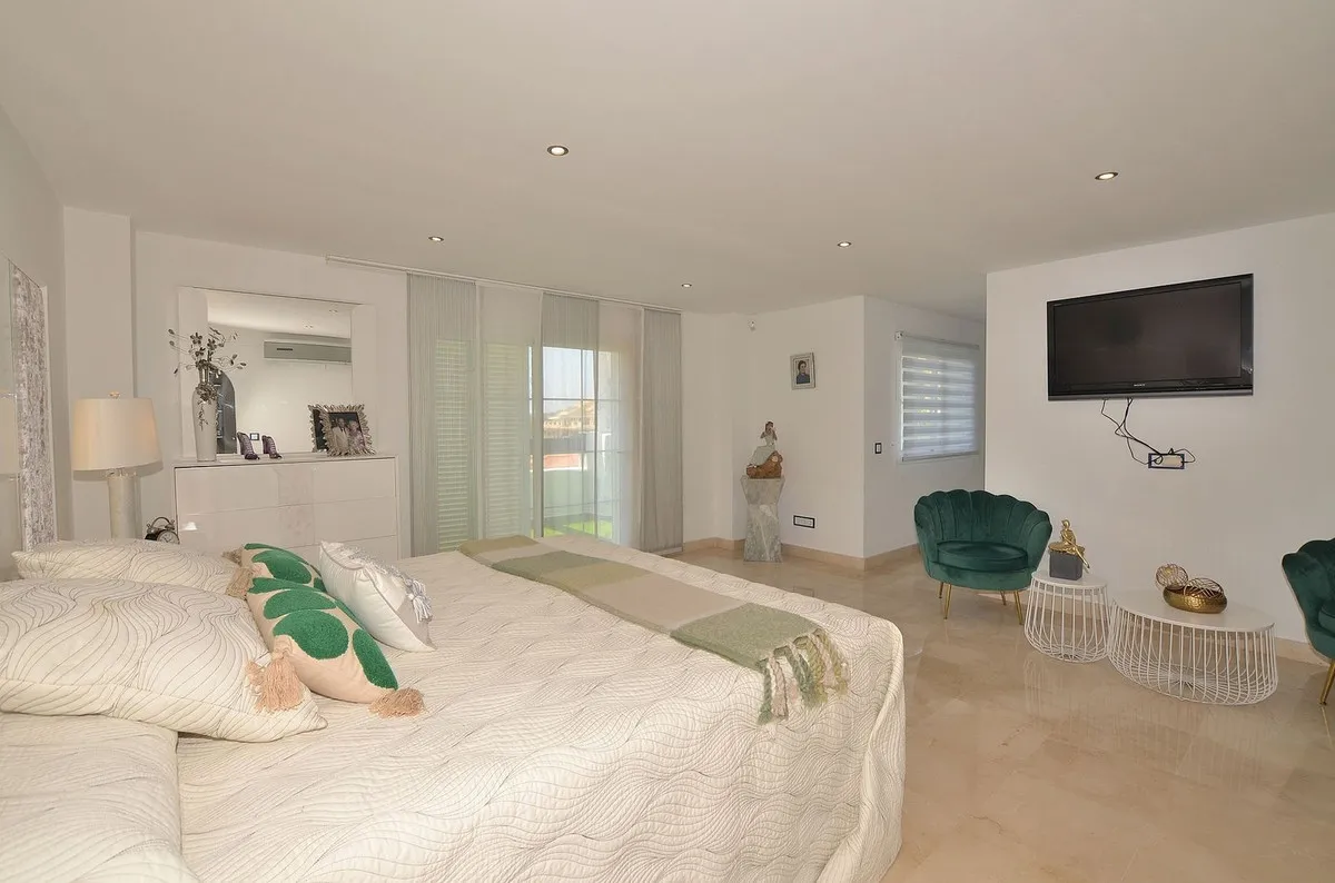 1d7cd32d-9901-49d4-a452-15c8cf36ae66