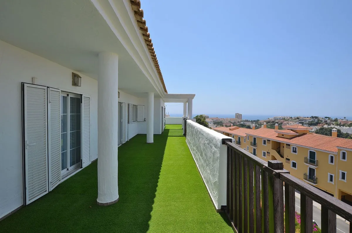 48784f54-4b01-4684-bdef-471f31d66bc0