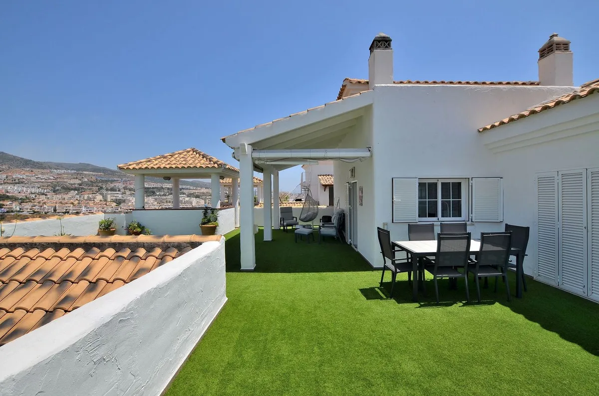 5b377c12-e45e-4661-9b37-5b41fb3a9337