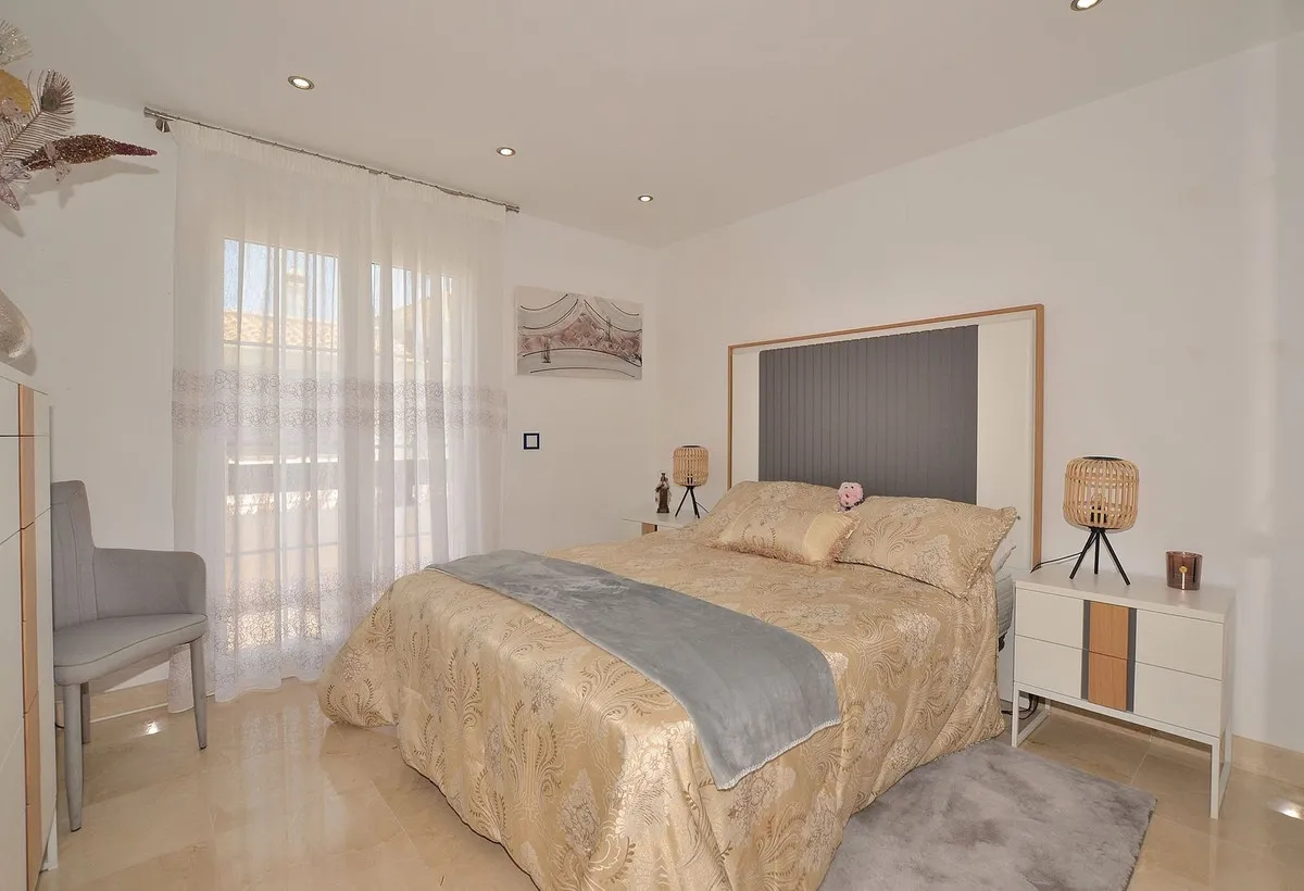 7fe234cf-1252-4f33-8c5c-383b4caee7eb