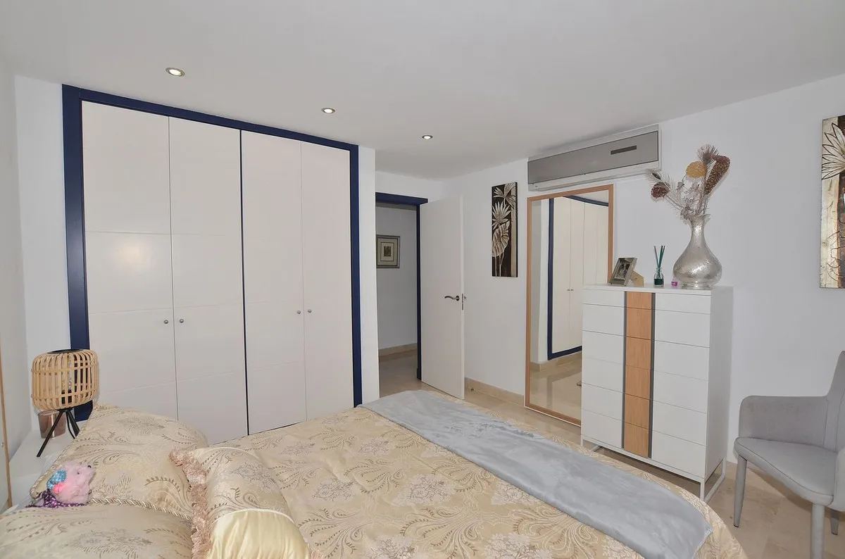 98450327-b28d-42de-a4be-c7de2b2ad7ff