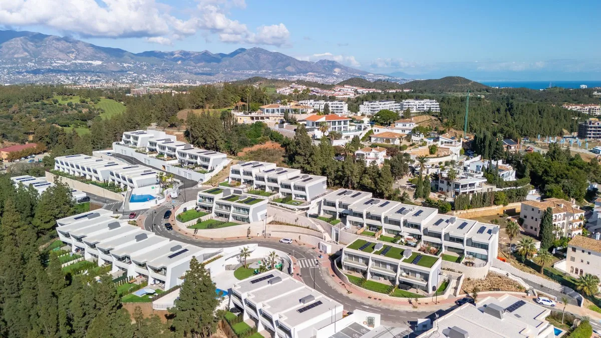 3a231a5b-debc-4f21-bcba-0605489c46f8