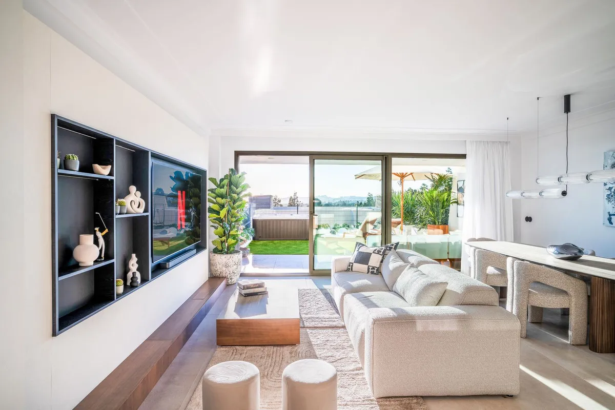 982f2dbb-859e-4af5-bed2-2cd6936b9340