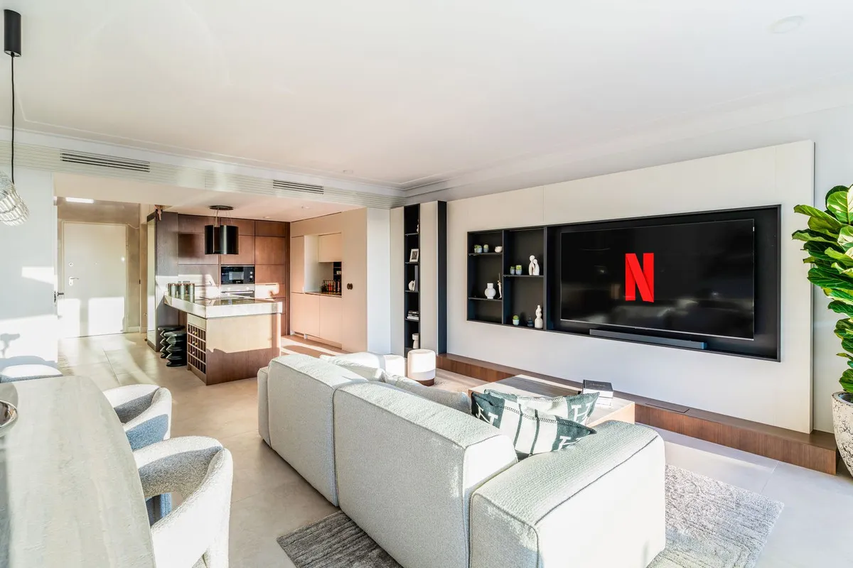 a5a77486-f036-4287-a163-5ca017a70abf