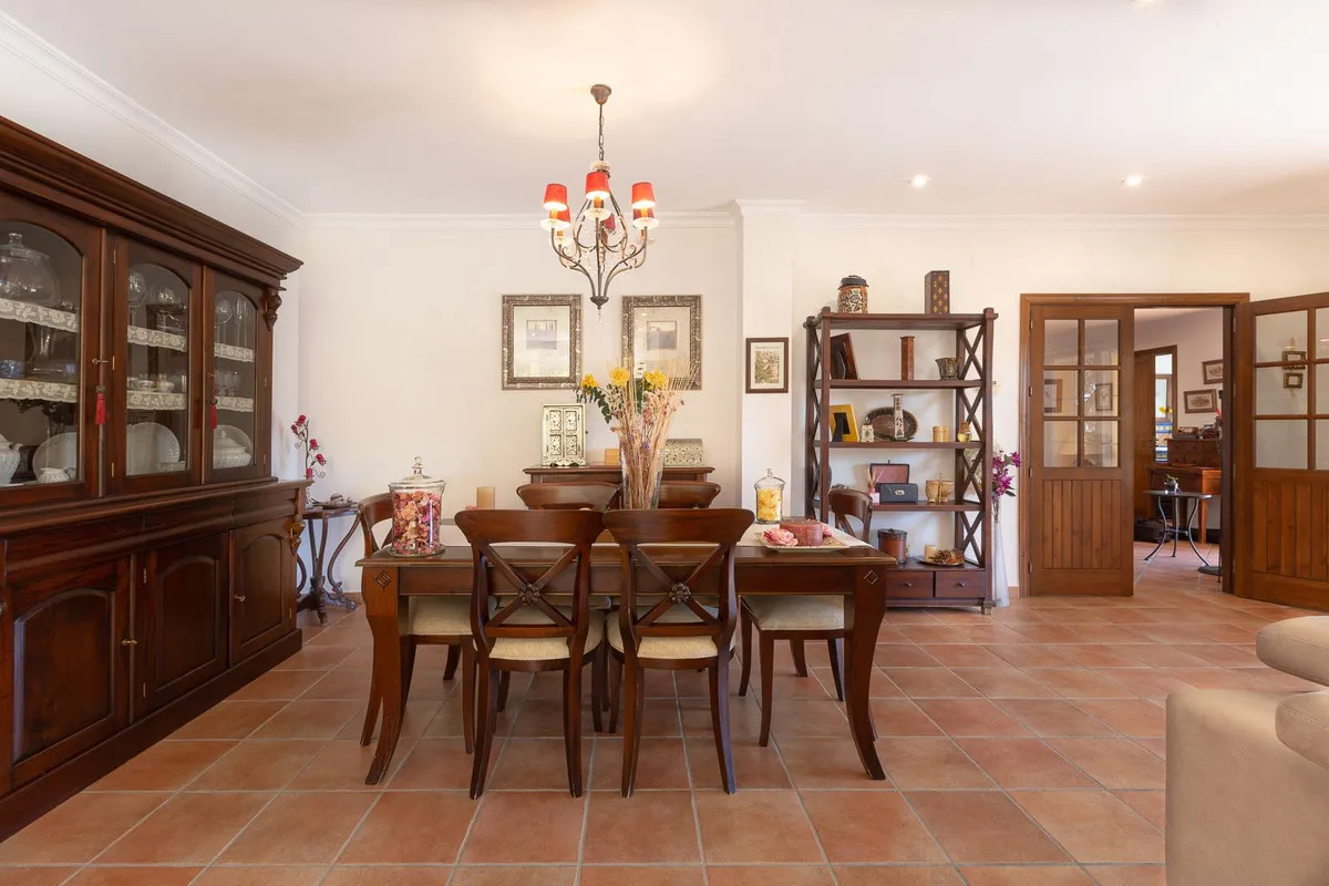 91da2102-928e-4977-80d1-62cbde4bd728