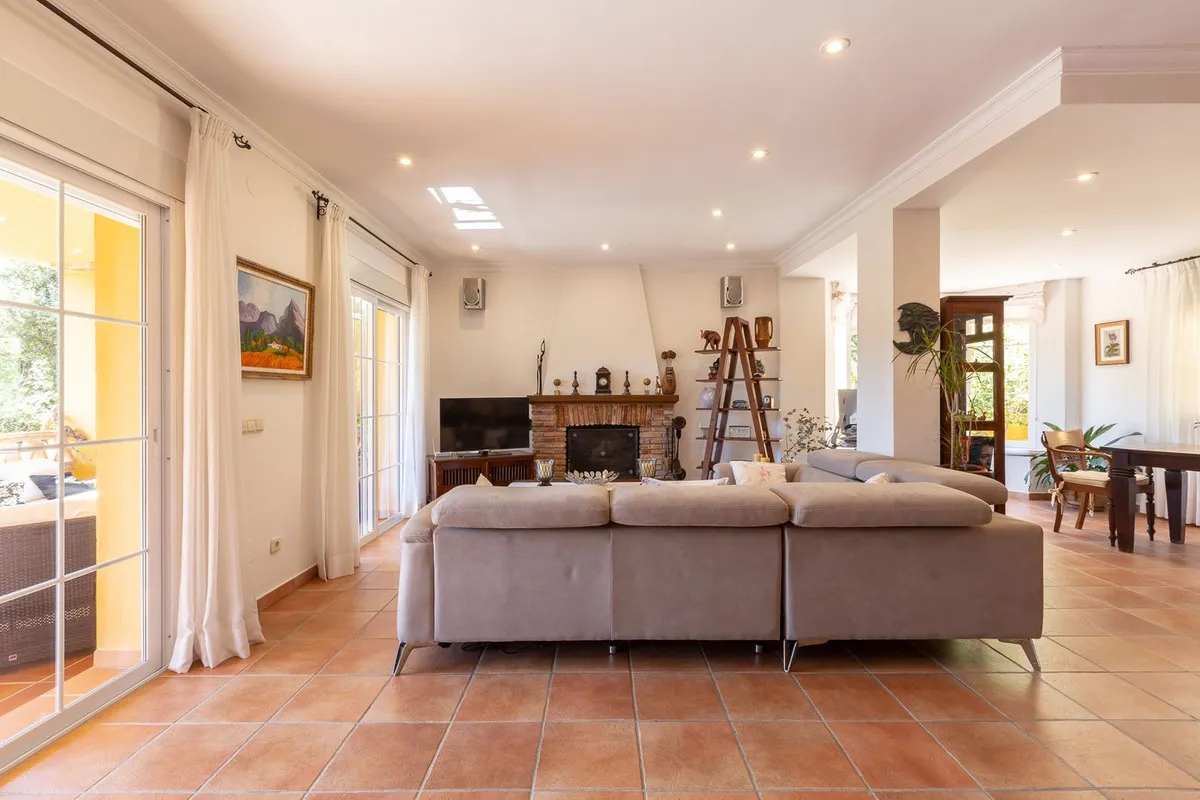 958dcbca-24b2-4a16-bfe6-f979296c96e0