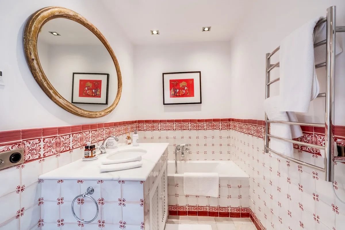 19aad597-ec46-4bce-b919-f05fd68a7e0c