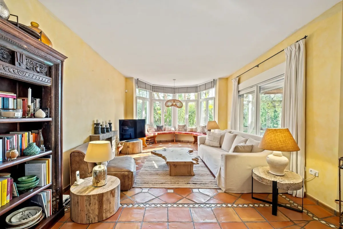 026cc915-e4c8-4dfb-8ebe-5585f2bce396