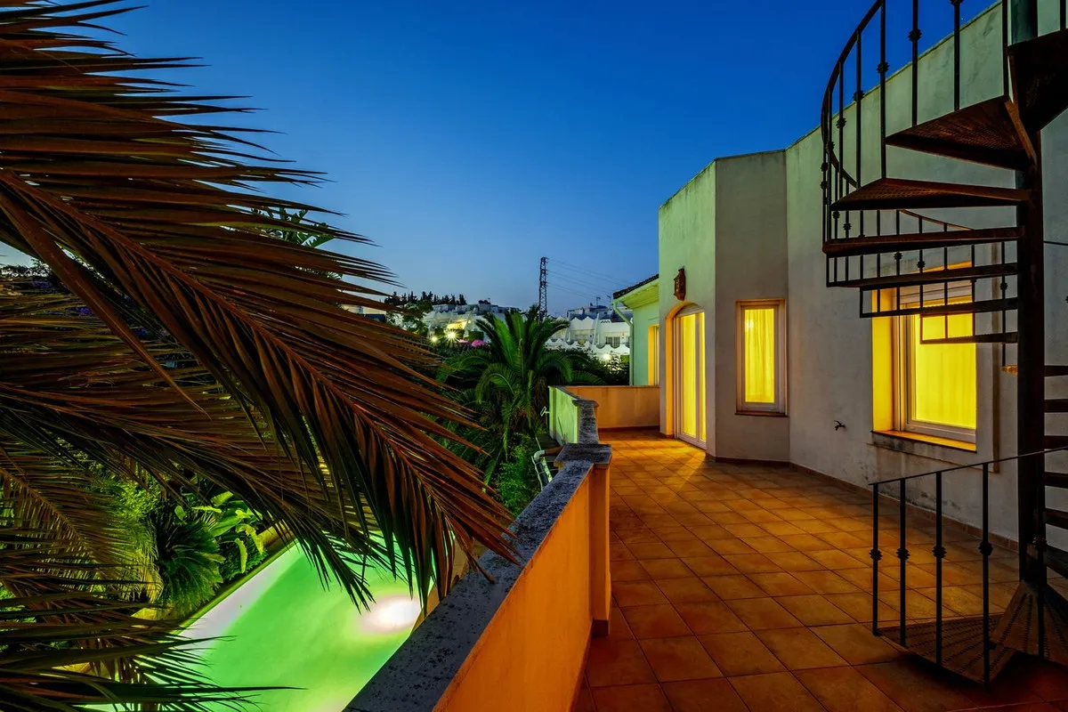 153ac97b-13a2-45e4-ad1a-9558194c8693