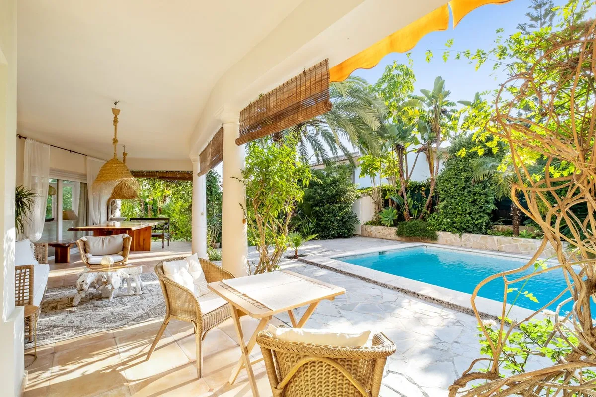 2352ba2f-b63d-42d1-b423-c09810609b50