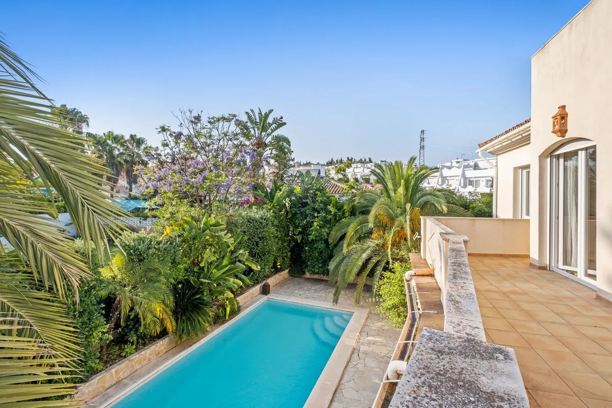 f642b1d5-7a85-4bd9-930c-2b1cde78fcd2