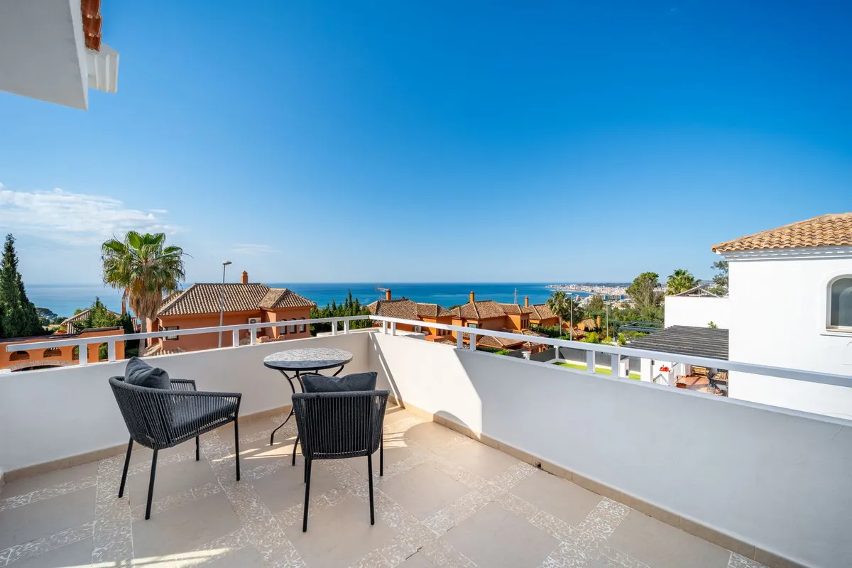 1b59b6a5-824c-46d3-b968-9c502b4fcb80